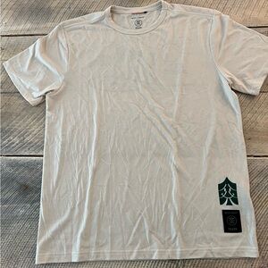 Men’s Roark Light Beige Short Sleeve Tee Size Small